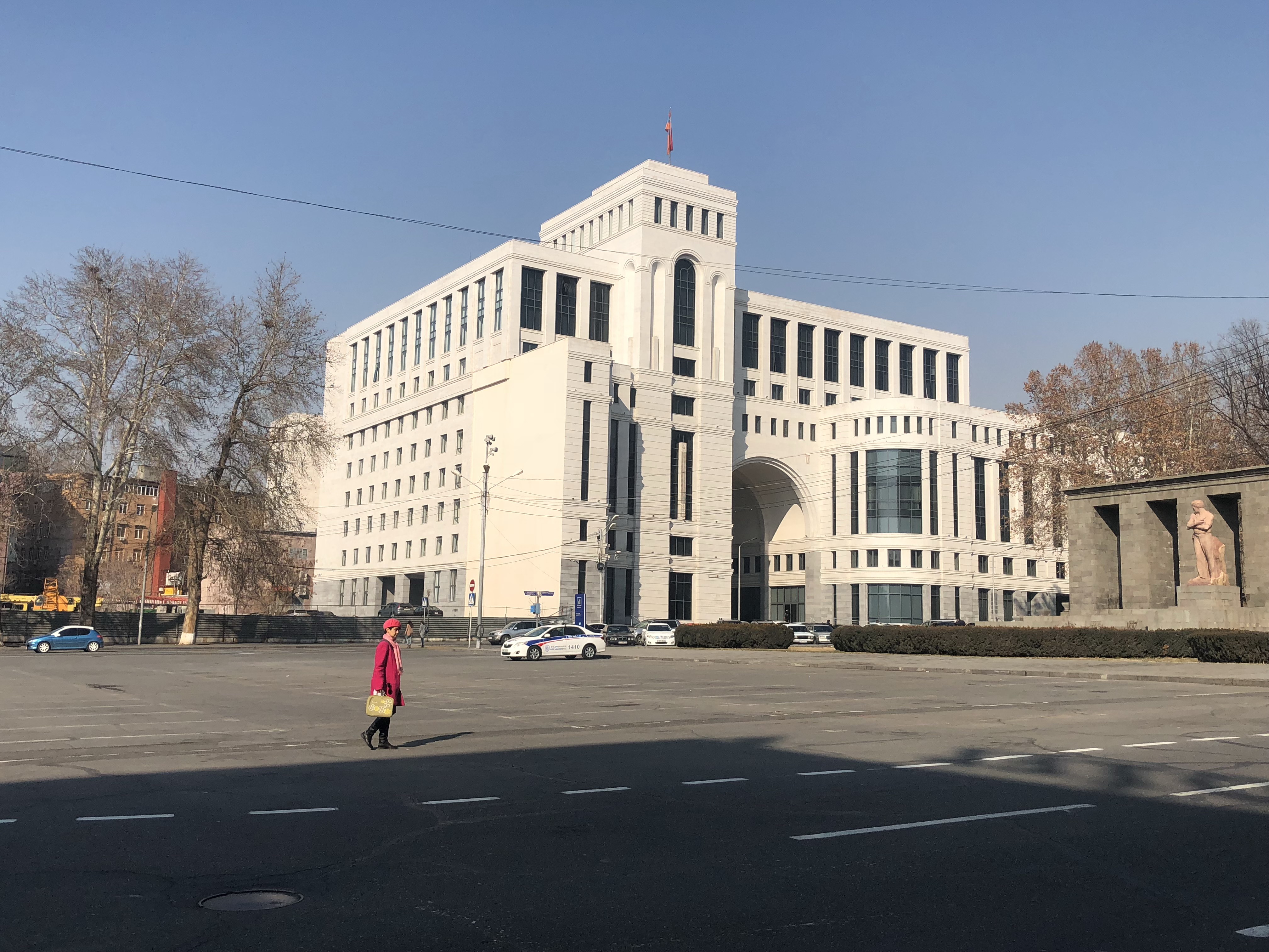 Հերթը Հանրապետության հրապարակինն է. գնդակը՝ Մարությանի դաշտում
