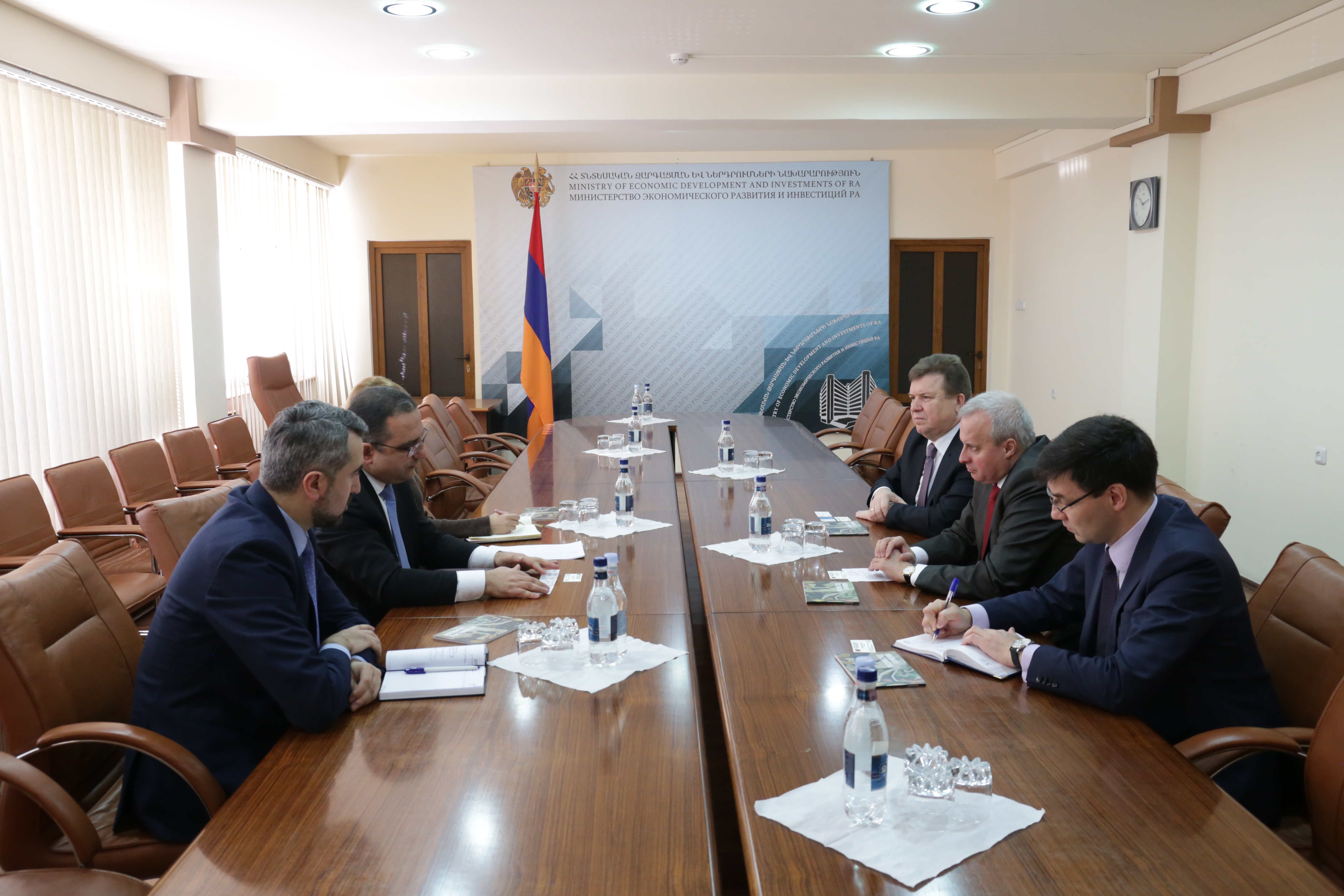 Տիգրան Խաչատրյանը և Սերգեյ Կոպիրկինը քննարկել են հայ-ռուսական առևտրատնտեսական կապերը