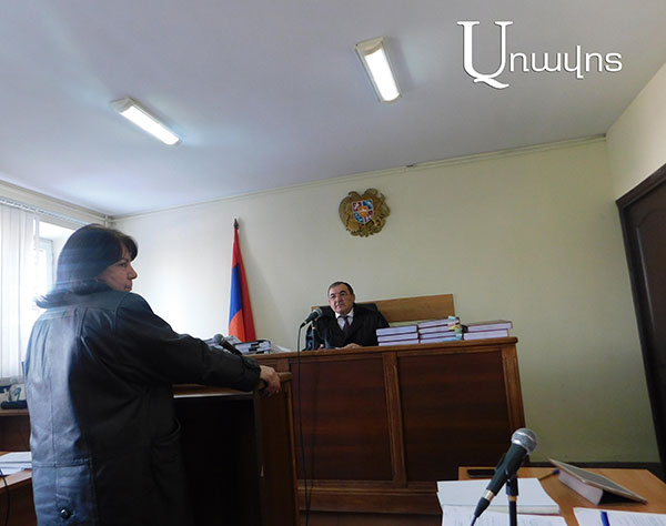 «Ես որտեղի՞ց կիմանայի, որ երկու ոստիկանի իրենք սպանեցին». Պատանդ բուժքույրը հերքում է ՀՔԾ-ին տված իր ցուցմունքը