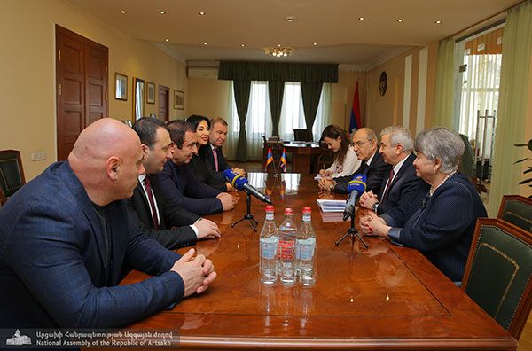 Գագիկ Ծառուկյան. Այցի նպատակն է նորընտիր պատգամավորներին ծանոթացնել Արցախի գործընկերների հետ և հստակեցնել առաջիկայում համազգային խնդիրների լուծման ուղղությամբ անելիքները