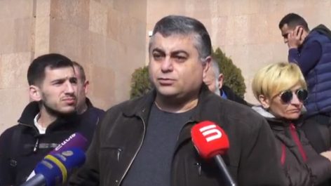 Պահանջում են կենդանաբանական այգու տնօրենի հրաժարականը. «Ա1+»