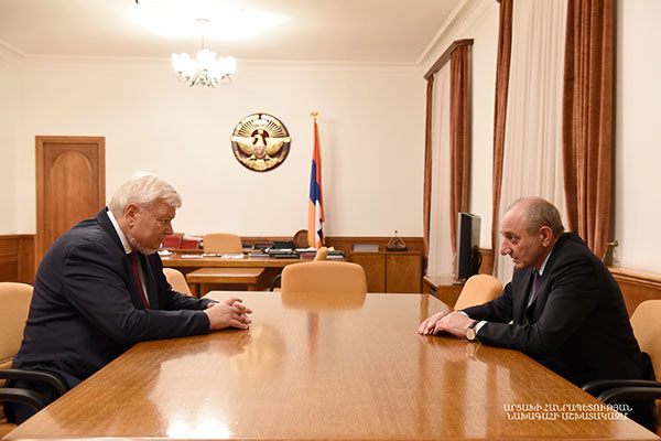 Բակո Սահակյանն ընդունել է ԵԱՀԿ գործող նախագահի անձնական ներկայացուցիչ, դեսպան Անջեյ Կասպշիկին