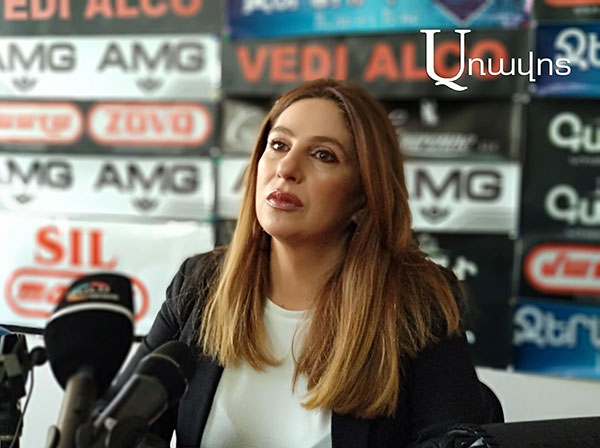 «Պահանջում ենք քրեական պատասխանատվության կանչել Տարոն Մարգարյանին եւ Արթուր Գեւորգյանին». Զարուհի Փոստանջյան