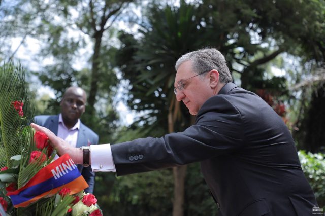 Հարգանքի տուրք Ռուանդայի ցեղասպանության զոհերի հիշատակին