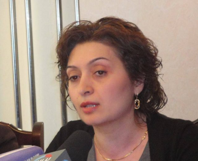 Ձերբակալված պաշտոնյան աշխատանքից ազատման դիմում է ներկայացրել Սամվել Բալասանյանին