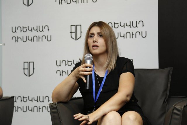 Իշխանությունները փակվել են սենյակներում, մեկուսացել հասարակությունից. Էլինար Վարդանյան