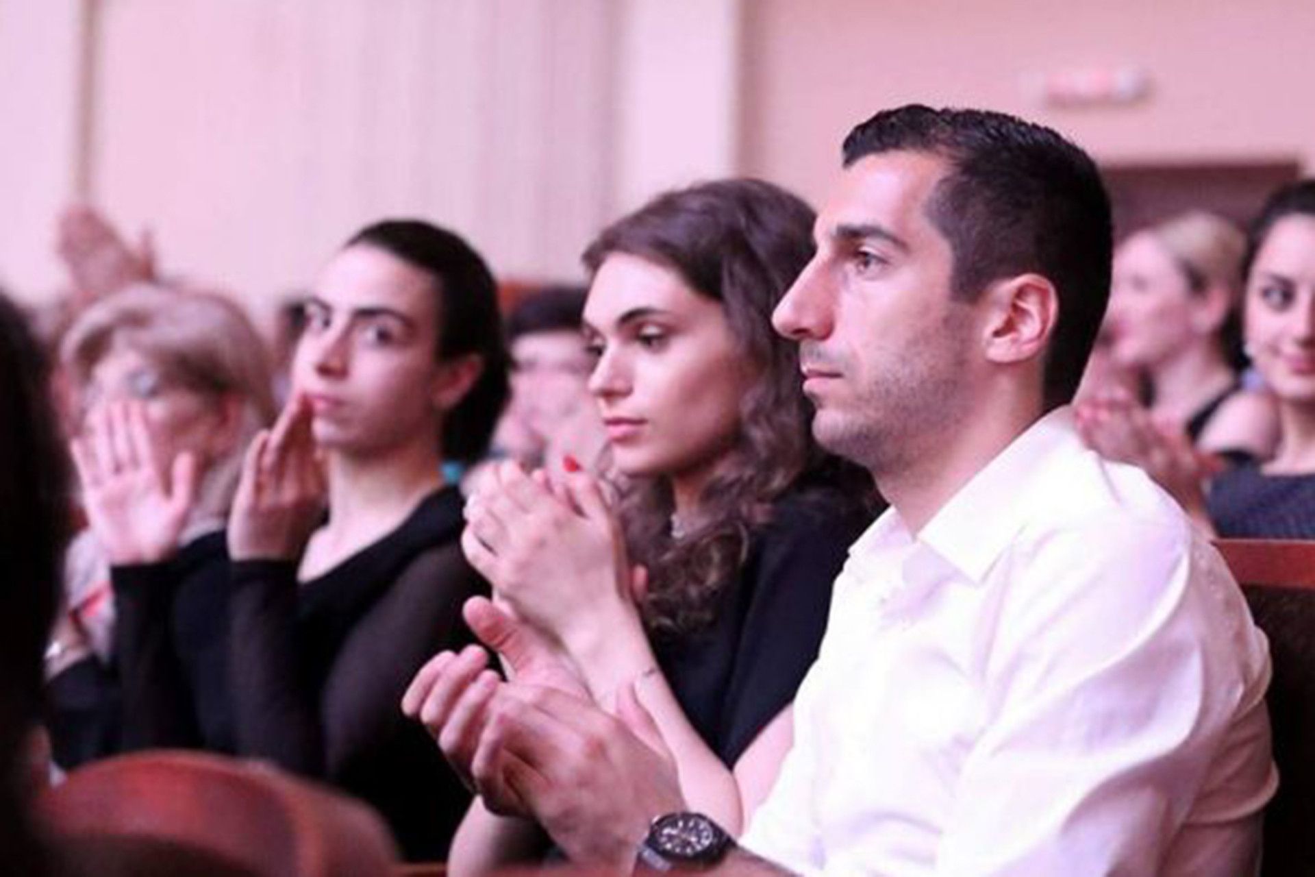 Հենրիխ Մխիթարյանը հունիսի 17-ին ամուսնանում է
