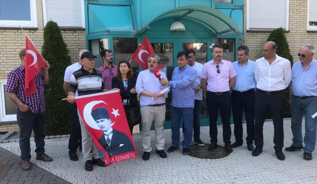 Թուրքերը Գերմանիայում բողոքում են Հայոց ցեղասպանության հուշարձանի կանգնեցման դեմ. ermenihaber.am