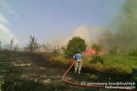 Շիկահող և Սրաշեն գյուղերի միջնամասում այրվել է մոտ 24 հա բուսածածկույթ. կան ծխացող օջախներ
