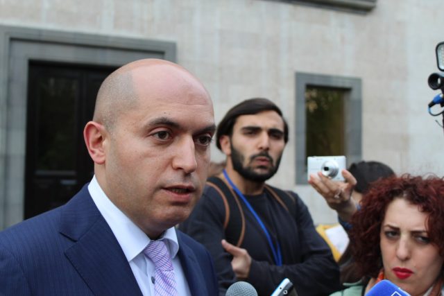 Աշոտյան. «Մեր սատարումը Ռոբերտ Քոչարյանին շարունակվելու է մինչեւ արդարության հաղթանակ»