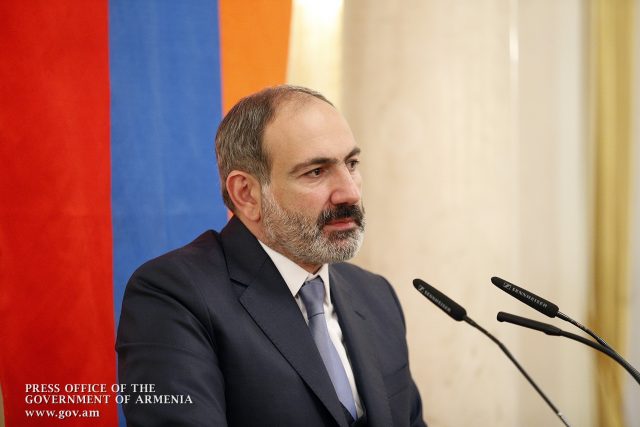 Փաշինյանը հարցի պատասխանը չի գտնում՝ ինչո՞ւ են Նոր Հայաստանում պաշտոնյաները շարունակում կաշառք վերցնել