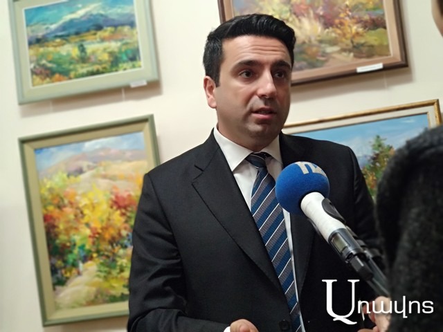 «Մենք մի կերպ յոլա կգնանք». Ալեն Սիմոնյանը՝ նախարարների աշխատավարձի բարձրացման մասին