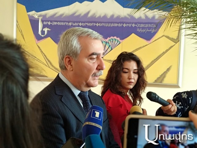 «Հոկտեմբերի 27-ի օրը Ռ. Քոչարյանը Վազգեն Սարգսյանին փորձում էր համոզել, որ չարժի այսօր գնալ ԱԺ». Անդրանիկ Քոչարյան