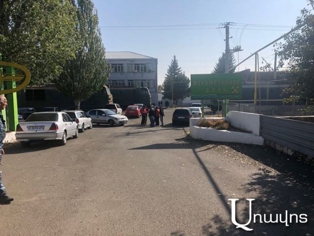 «Էս ինչե՜ր են խոսում՝ ի՞նչ քոչարյանական, մեր բողոքը մեր կառավարության դեմ չէ»․ Գյումրու լոկոմոտիվային դեպոյի աշխատակից