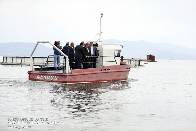 «Սեւանը վերականգնվող չի արդեն». Վարազդատ Կարապետյանը օրենք է բերել՝ ուզում է ցորենն էլ չորանա՝ Սեւանից էլ հավելյալ ջուր բաց չեն թողնի