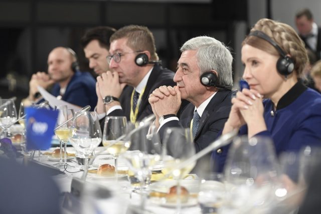 ԵԺԿ շրջանակներում Սերժ Սարգսյանն առանձին շփումներ է ունեցել Եվրոպական խորհրդարանի ղեկավար կազմի ներկայացուցիչների, պետությունների ղեկավարների հետ