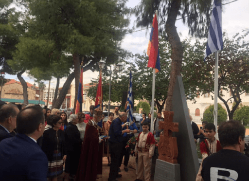 Կալամատայում Հայոց ցեղասպանության զոհերին նվիրված հուշարձան է բացվել. Ermenihaber