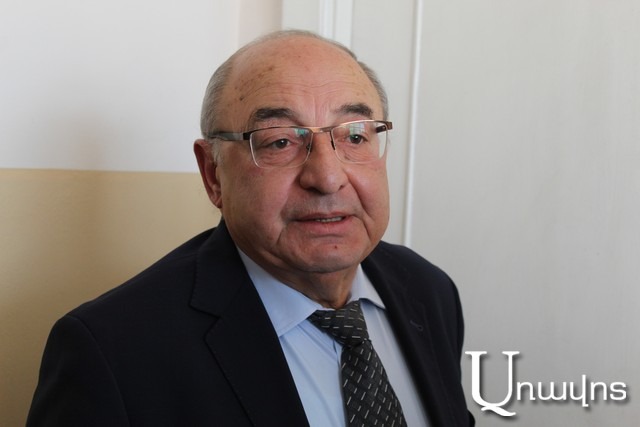 «Հաճույքով կապրեի մի երկրում, որի ղեկավարը լիներ Հրայր Թովմասյանը»․ Վազգեն Մանուկյան