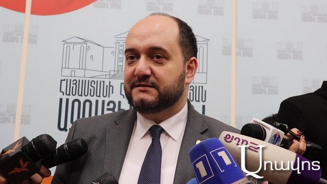 Պարզվում է՝ Լոռեցյանը պարգեւատրում ստացած փոխնախարարներից է. Արայիկ Հարությունյանը՝ կոռուպցիայի կասկածանքով ձերբակալված տեղակալի մասին