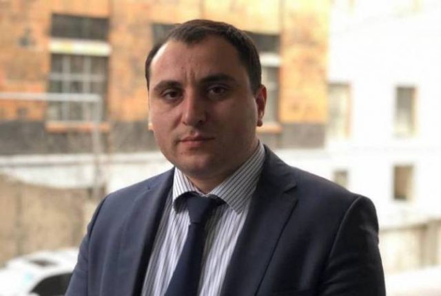 Առողջապահության նախարարի տեղակալ Արտյոմ Սմբատյանը հրաժարական է ներկայացրել