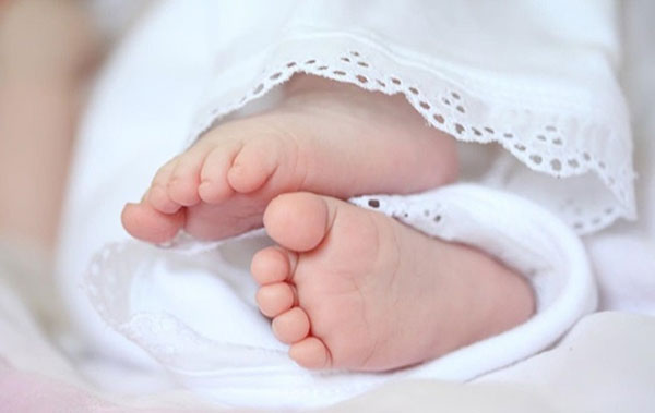 «Հանրապետական ծննդատանն իմ երեխային փոխել են ուրիշի մահացած նորածնի հետ». Նաիրա Այվազյան