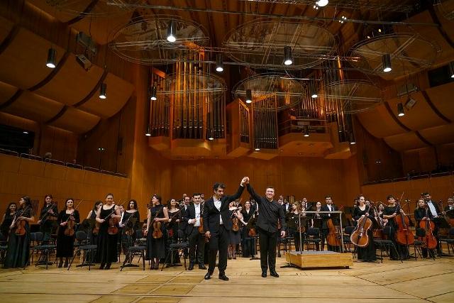 Առասպելական երեկո նվիրեցին. Հայաստանի պետական սիմֆոնիկ նվագախմբի հյուրախաղերը եվրոպական ԶԼՄ-ների ուշադրության կենտրոնում են