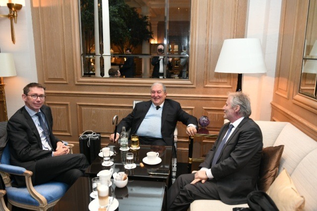 Thales-ի համար շատ կարևոր է Հայաստանի բարձրակարգ մարդկային կապիտալը․ Արմեն Սարգսյանը Ցյուրիխում հանդիպել է ֆրանսիական Thales Group-ի ներկայացուցիչների հետ