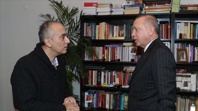 Թուրքիայի նախագահը խորհրդարանի hայ պատգամավոր Մարգար Եսայանի տուն է այցելել