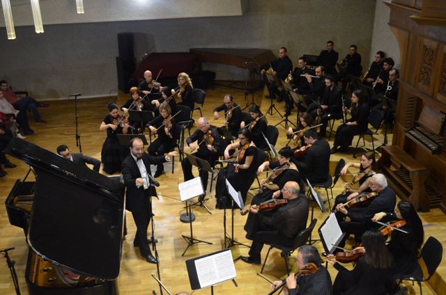 «Կամերային նվագախմբի երաժիշտները բացառիկ պրոֆեսիոնալներ են». բեթհովենյան ինքնատիպ ծրագիր իտալացի դիրիժորի ղեկավարությամբ