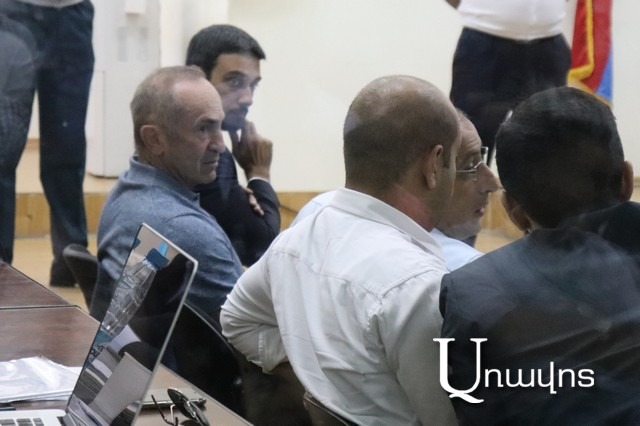 Քոչարյան. «Այսօր է, որ Ոստիկանությունն ուղիղ ենթարկվում է վարչապետին, այն ժամանակ նման լիազորություն նախագահը չուներ»