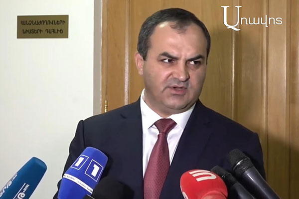 «Այդպիսի քրեական վարույթ չկա». Դավթյանը՝ Վանեցյանի՝ գործակալ լինելու հայտարարության մասին