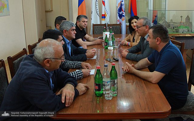 Արթուր Թովմասյանը հանդիպումներ է ունեցել Արցախի քաղաքական ուժերի և 2020 թ․-ի նախագահական ընտրություններին մասնակցած թեկնածուների հետ