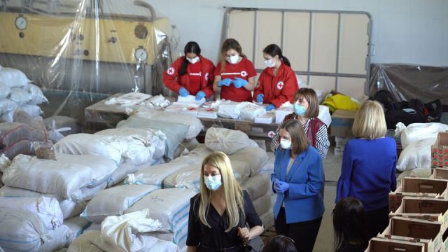 Լին Թրեյսի. ԱՄՆ-ն հավելյալ 1 միլիոն դոլար է նախատեսել Հայաստանին՝ կորոնավիրուսի դեմ պայքարի գործում աջակցելու համար