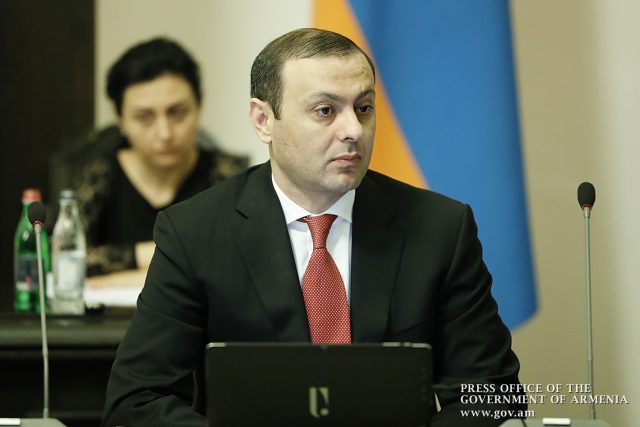 Արմեն Գրիգորյանը նախկին նախագահների հանդիպման մասին․ «Պարզվում է՝ հանդիպել են ցուցակ ճշգրտելու համար, բայց ասում էին՝ Ղարաբաղի համար են հանդիպել»