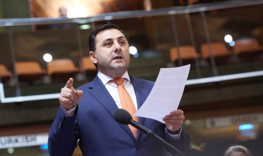 Երրորդ հանրապետության քաղաքական համակարգը փլուզված է, կազմաքանդված է իր բոլոր բաղադրիչներով․ Սամվել Ֆարմանյան