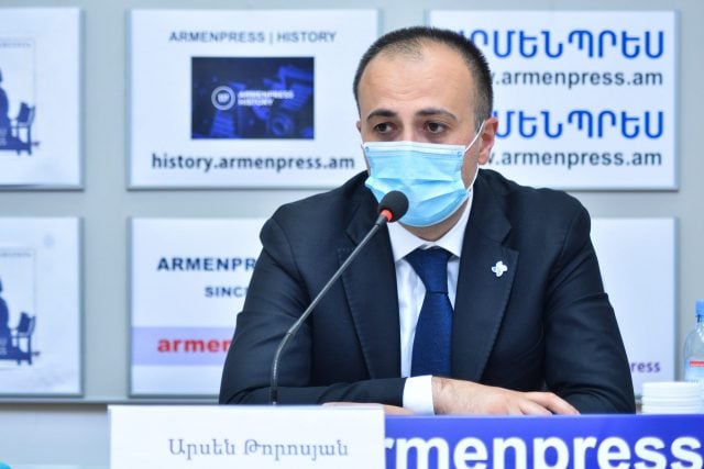 Արսեն Թորոսյան. «Կան քաղաքացիներ, որոնց մոտ բավարար հակամարմինների տիտր նույնիսկ վարակվելուց եւ լավանալուց հետո չի առաջանում»