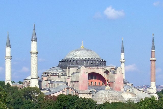 Մեզ խորապես մտահոգել է Սուրբ Սոֆիայի տաճար-թանգարանը մզկիթի վերածելու Թուրքիայի իշխանությունների որոշումը․ ԱԳՆ