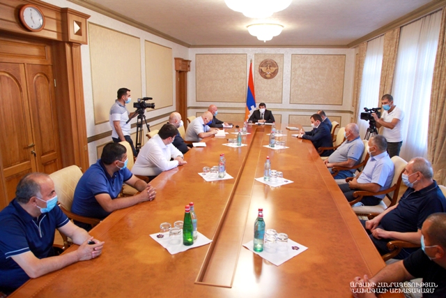 «Խիստ վերահսկողություն է իրականացվելու կատարված աշխատանքի որակի նկատմամբ». առաջիկա տարիներին Արցախում կիրականացվեն ասֆալտապատման աշխատանքներ