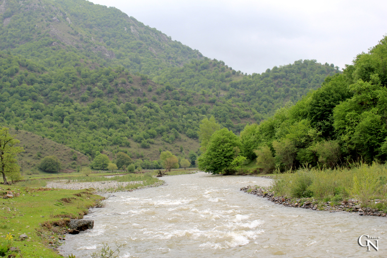 «Պետք է հիշենք, որ այս տարածքում ջրի տերը մենք ենք, որովհետեւ բարձրավանդակում մենք ենք գտնվում». Կարինե Դանիելյանը՝ Թարթառ գետի հունը փոխելու մասին