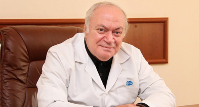 Մահացել է բժիշկ, Հայաստանի առողջապահության նախկին նախարար Նորայր Դավիդյանը