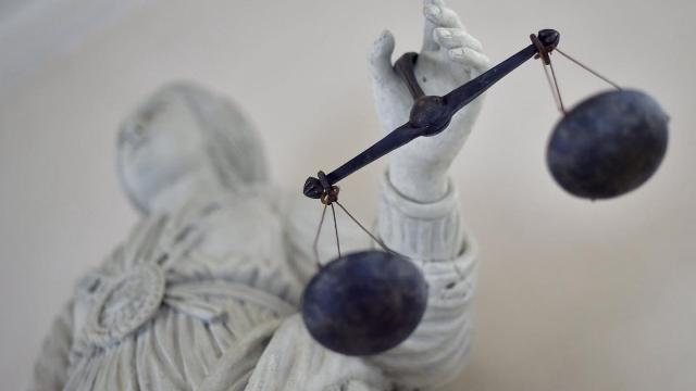 Մեղադրվում են հայերի դեմ ատելություն հրահրելու մեջ. Ֆրանսիայում տեղի է ունեցել հայ ցուցարարների վրա հարձակված «Գորշ գայլեր»-ի առաջին դատական նիստը. Ermenihaber