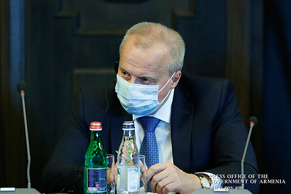 Արմեն Ռուստամյանն ու Իշխան Սաղաթելյանը հանդիպել են Սերգեյ Կոպիրկինի հետ