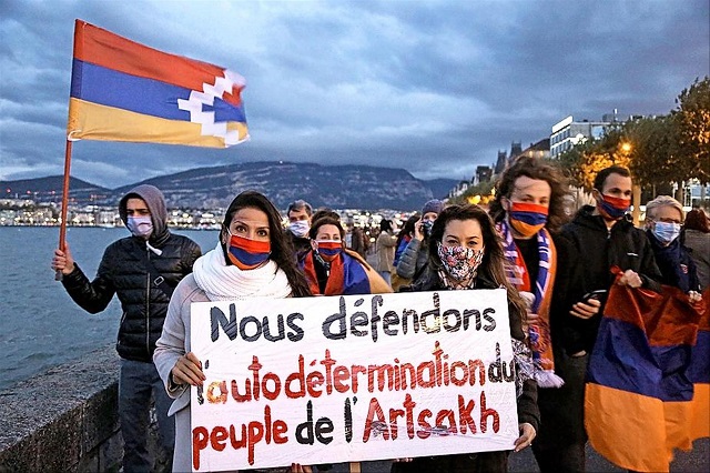 Շվեյցարիայի հայ համայնքը Ժնևում կազմակերպել էր բողոքի ցույց՝ «մարդկային շղթա»՝ ի աջակցություն Հայաստանի և Արցախի