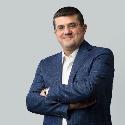 Հետաքրքիր զուգադիպությամբ այդ օրը ծնվել են նաև Արցախի հերոսներ Սամվել Բաբայանը և Վիտալի Բալասանյանը. ԱՀ նախագահի ուղերձը