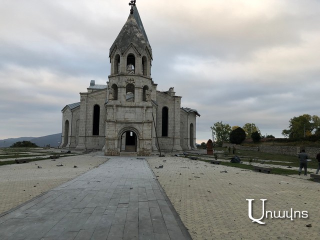 Մի խումբ երիտասարդներ այսօր մաքրել են Շուշիի Սուրբ Ամենափրկիչ եկեղեցին