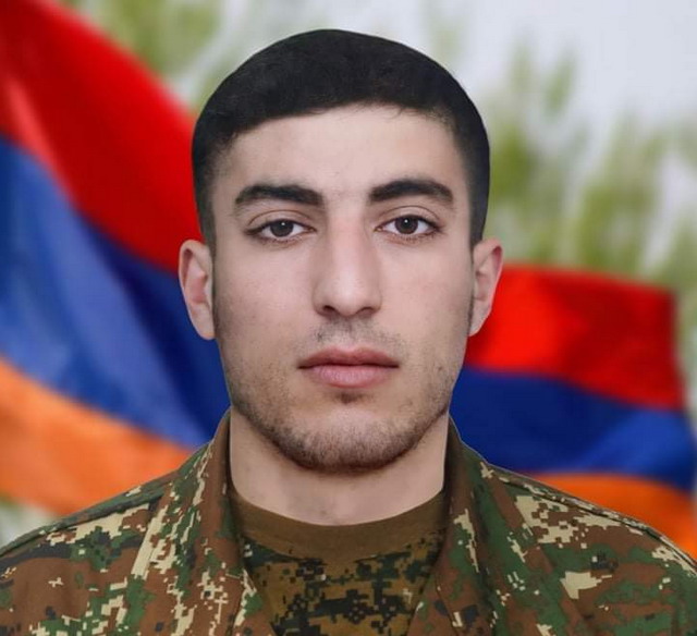 Կռվել է մինչև վերջ և անմահացել՝ նռնակը գրպանում բացած. Շուշիում նահատակված Իլյա Հակոբյանի պատմությունը