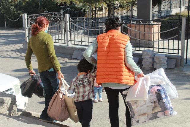 «Իրենք մենակ չեն». աջակցություն՝ Արցախից Արարատի մարզում ժամանակավոր բնակեցված ավելի քան 600  ընտանիքների