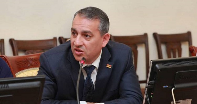 Արմեն Խաչատրյանը «աշխատանքային այցով» է մեկնում ծննդավայր, որ պետական սուղ բյուջեից նաեւ գործուղման փող ստանա․ «Հրապարակ»