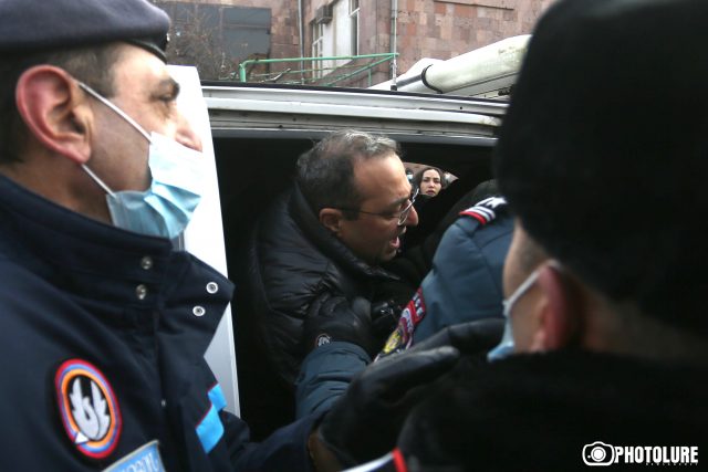 Արծվիկ Մինասյանի բողոքով դատական նիստը հետաձգվեց