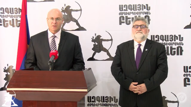 «Փաշինյանն այդ քննարկումների մասնակիցներին համոզում է, որ շարունակի պաշտոնավարել». Վարուժան Ավետիսյան